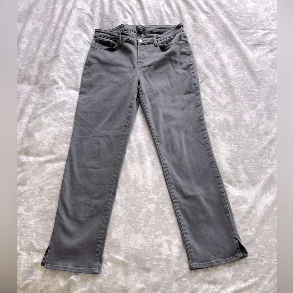 NWOT NYDJ curves 360 jeans